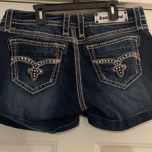 Shorts - rock Revival